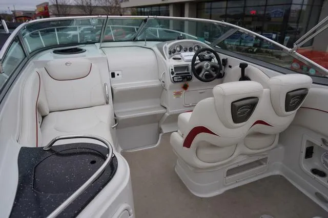 Slide: The Image of Crownline Boats 250cr 2008 - 11