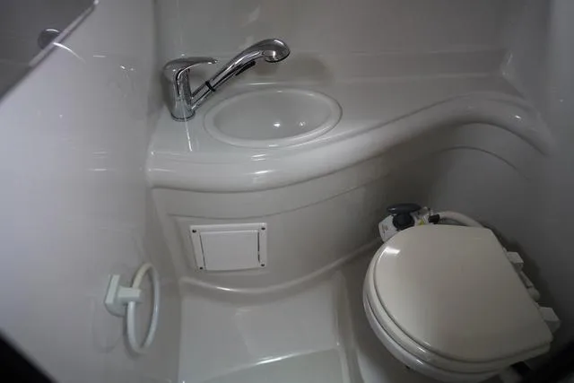 Slide: The Image of Crownline Boats 250cr 2008 - 26