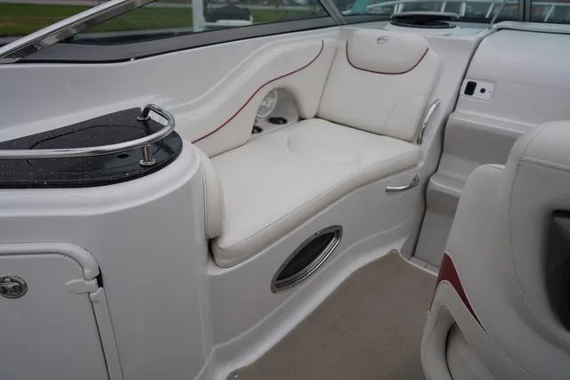 Slide: The Image of Crownline Boats 250cr 2008 - 36