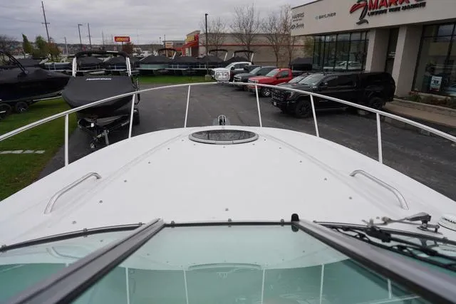 Slide: The Image of Crownline Boats 250cr 2008 - 38