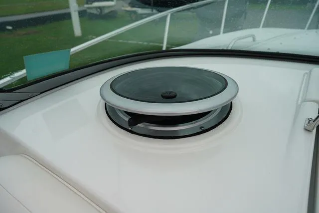 Slide: The Image of Crownline Boats 250cr 2008 - 39