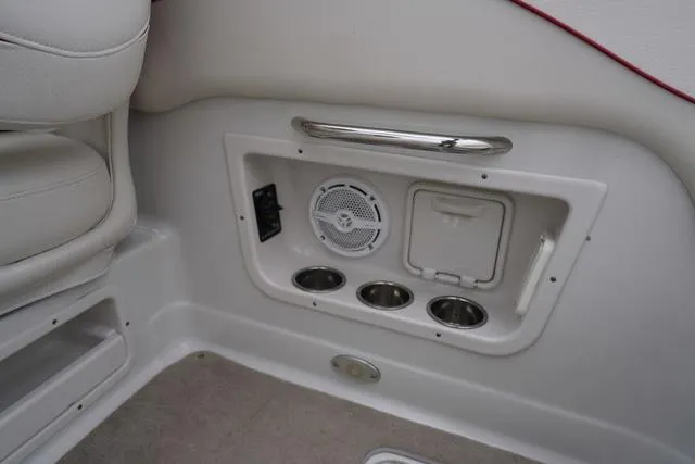 Slide: The Image of Crownline Boats 250cr 2008 - 42