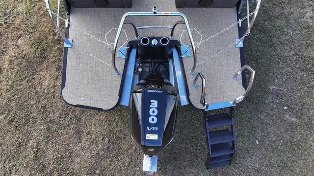 Slide: The Image of Barletta Lusso L25M 2024 - 11