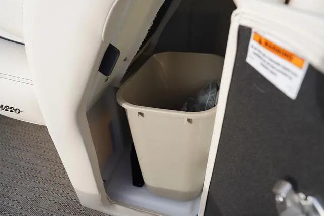 Slide: The Image of Barletta Lusso L25M 2024 - 38