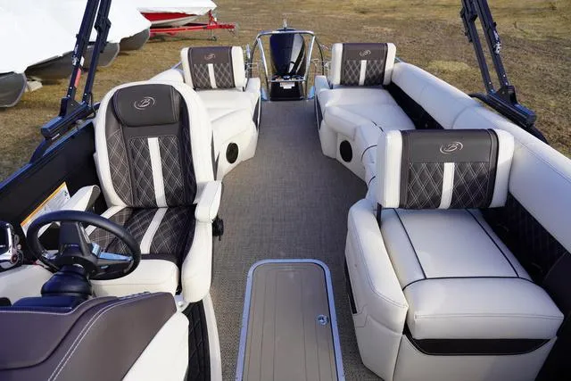 Slide: The Image of Barletta Lusso L25M 2024 - 41