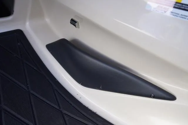 Slide: The Image of Barletta Lusso L25M 2024 - 48