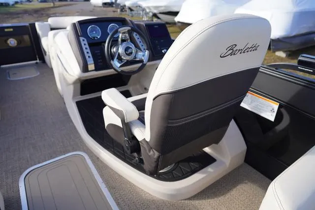 Slide: The Image of Barletta Lusso L25M 2024 - 59