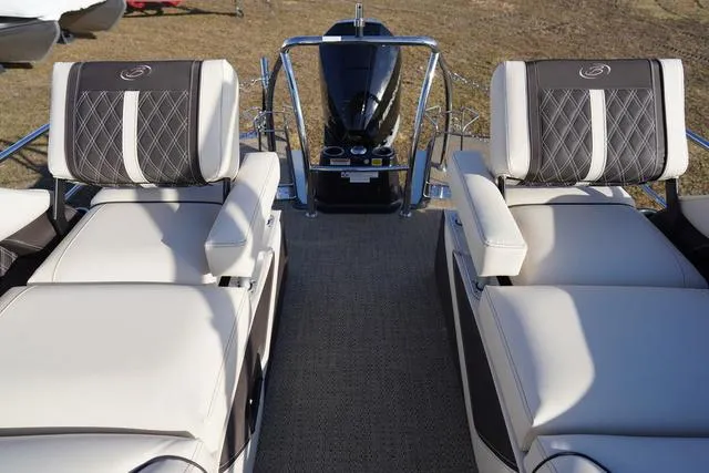 Slide: The Image of Barletta Lusso L25M 2024 - 72