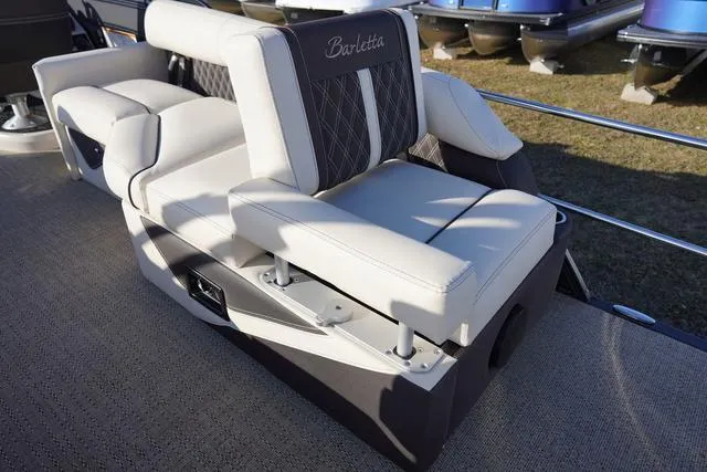 Slide: The Image of Barletta Lusso L25M 2024 - 73