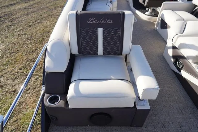 Slide: The Image of Barletta Lusso L25M 2024 - 74