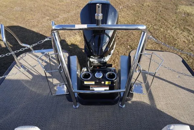 Slide: The Image of Barletta Lusso L25M 2024 - 80