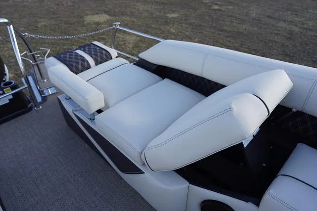 Slide: The Image of Barletta Lusso L25M 2024 - 83