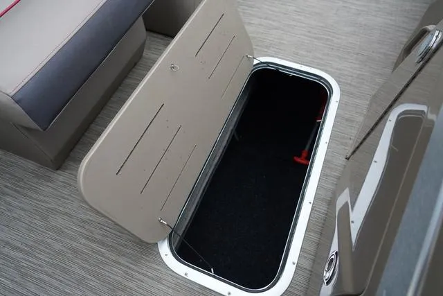 Slide: The Image of Bennington 24 LXSB 2022 - 12