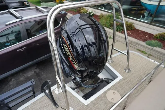 Slide: The Image of Bennington 24 LXSB 2022 - 19