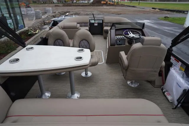 Slide: The Image of Bennington 24 LXSB 2022 - 21