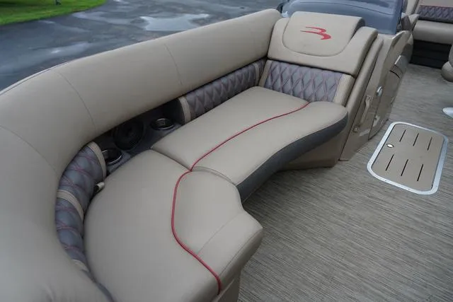 Slide: The Image of Bennington 24 LXSB 2022 - 34