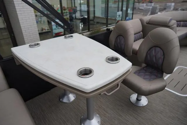 Slide: The Image of Bennington 24 LXSB 2022 - 38