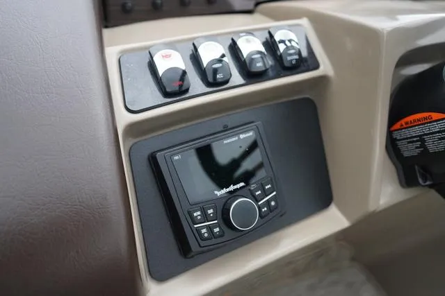 Slide: The Image of Bennington 24 LXSB 2022 - 42