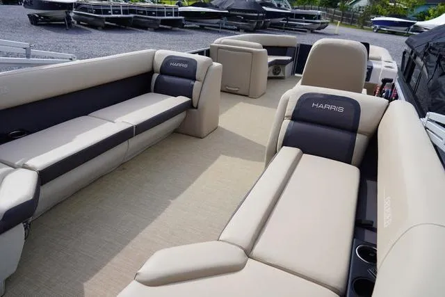 Slide: The Image of Harris Cruiser 250 CW 2024 - 13