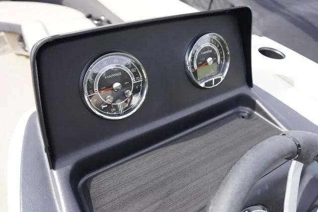 Slide: The Image of Harris Cruiser 250 CW 2024 - 21