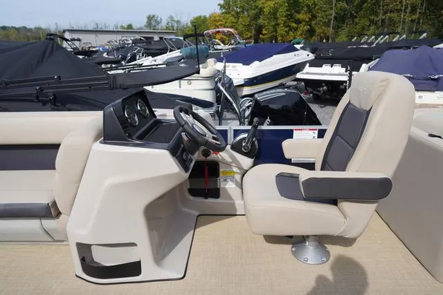 Slide: The Image of Harris Cruiser 250 CW 2024 - 26