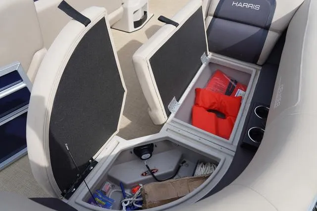 Slide: The Image of Harris Cruiser 250 CW 2024 - 30