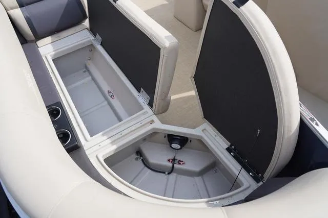 Slide: The Image of Harris Cruiser 250 CW 2024 - 31