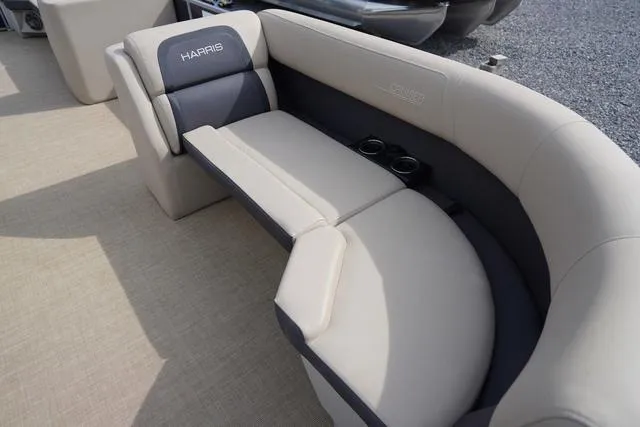 Slide: The Image of Harris Cruiser 250 CW 2024 - 34