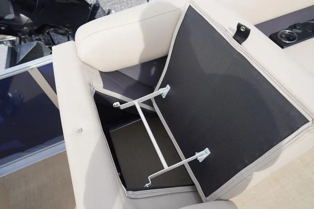 Slide: The Image of Harris Cruiser 250 CW 2024 - 9