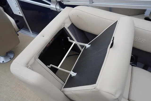 Slide: The Image of Harris Cruiser 250 CW 2024 - 10