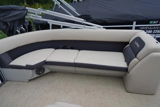 Slide: The Image of Harris Cruiser 250 CW 2024 - 12