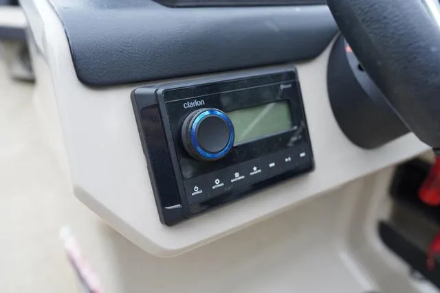 Slide: The Image of Harris Cruiser 250 CW 2024 - 20