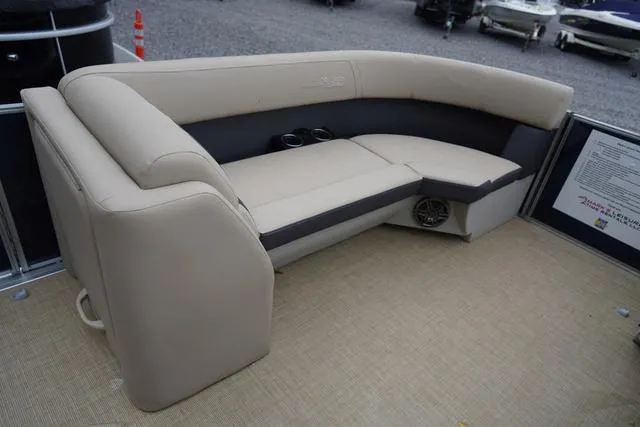 Slide: The Image of Harris Cruiser 250 CW 2024 - 27