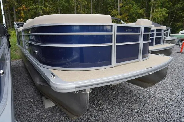 Slide: The Image of Harris Cruiser 250 CW 2024 - 3