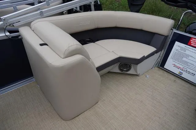 Slide: The Image of Harris Cruiser 230 CW 2024 - 16