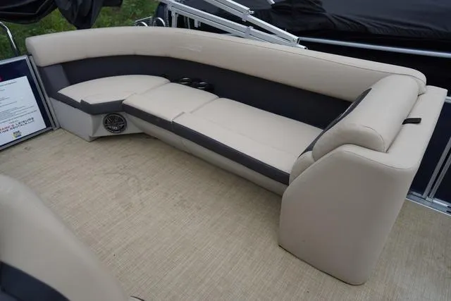 Slide: The Image of Harris Cruiser 230 CW 2024 - 17