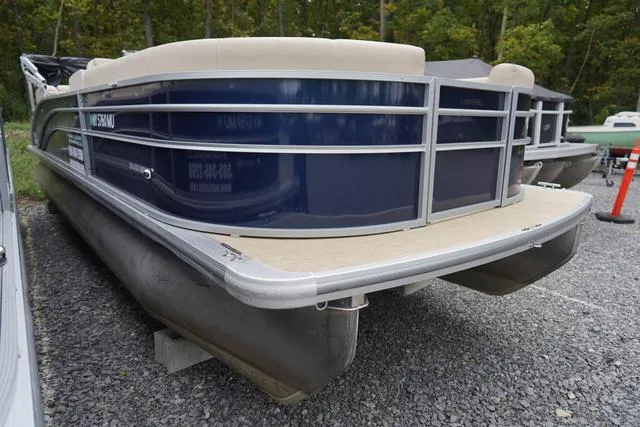 Slide: The Image of Harris Cruiser 230 CW 2024 - 3