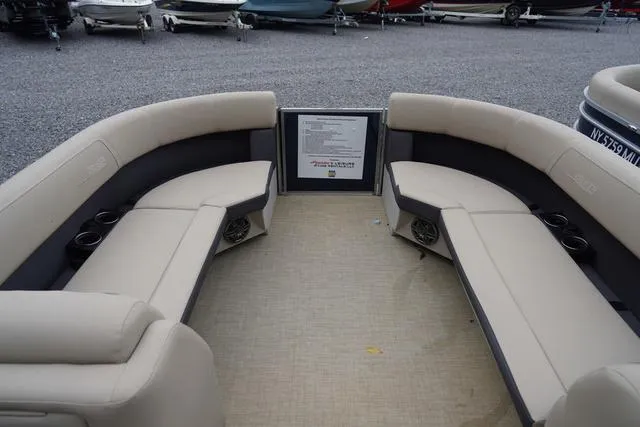 Slide: The Image of Harris Cruiser 230 CW 2024 - 31