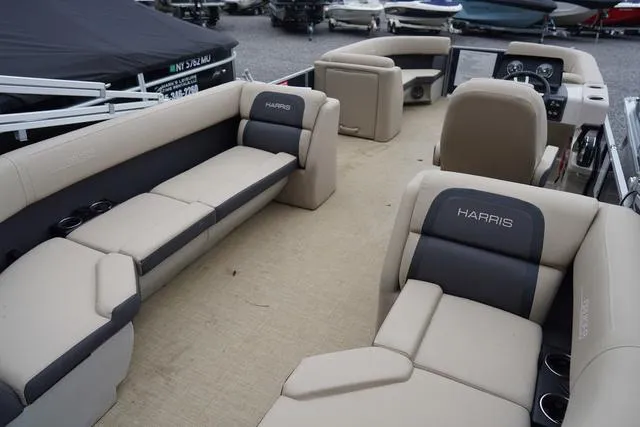 Slide: The Image of Harris Cruiser 230 CW 2024 - 9