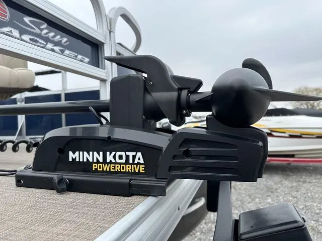Slide: The Image of Minn Kota PowerDrive on 2023 Sun Tracker Bass Buggy® 16 XL Select pontoon boat. - 9