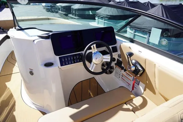 Slide: The Image of Sea Ray SDX 270 Surf 2024 - 23