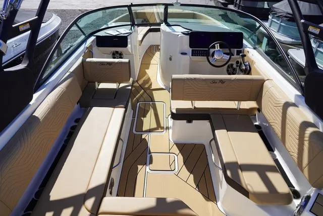 Slide: The Image of Sea Ray SDX 270 Surf 2024 - 45