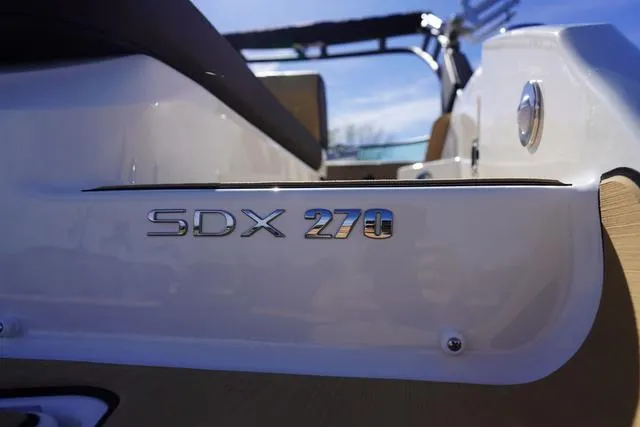 Slide: The Image of Sea Ray SDX 270 Surf 2024 - 8