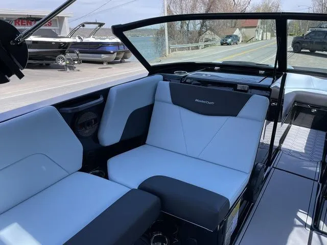 Slide: The Image of MasterCraft NXT23 2024 - 14