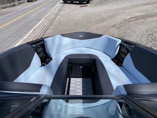 Slide: The Image of MasterCraft NXT23 2024 - 18