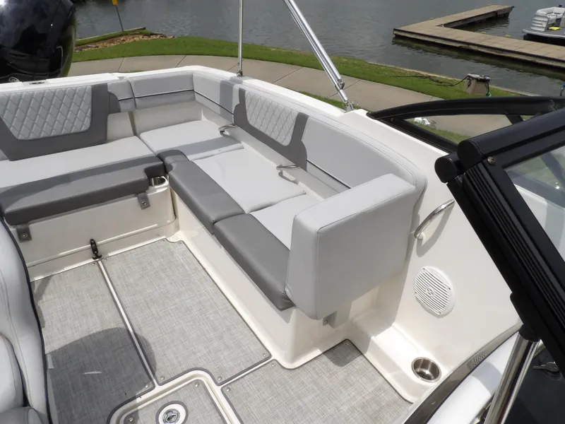 Slide: The Image of Bayliner VR4OB 2024 - 13