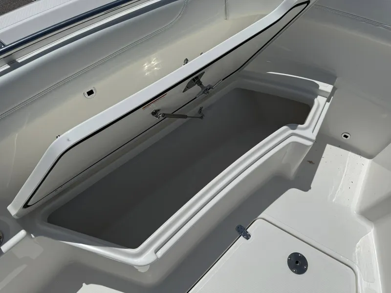 Slide: The Image of Pursuit S 288 Sport 2025 - 27