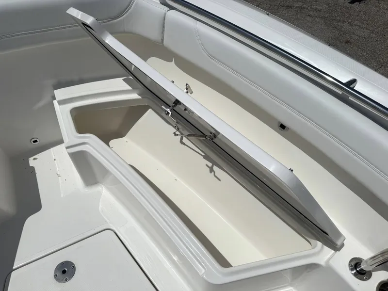 Slide: The Image of Pursuit S 288 Sport 2025 - 31