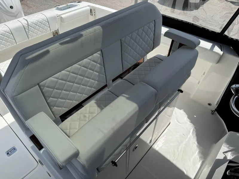 Slide: The Image of Pursuit S 288 Sport 2025 - 8