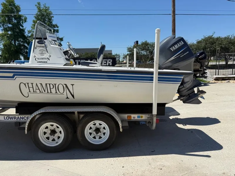 Slide: The Image of Champion 20 Bay Champ 2007 - 10